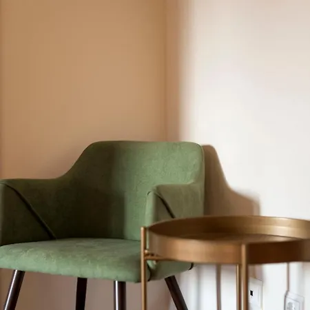شقة Lovelystay - Homey Feeling Flat W/ Free Parking بورتو