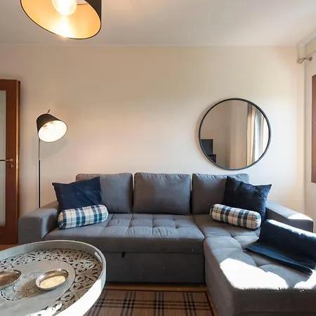 Lovelystay - Homey Feeling Flat W/ Free Parking * Porto